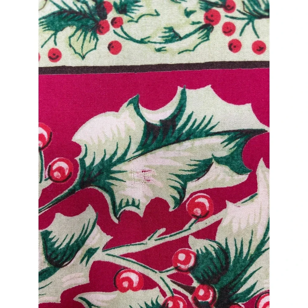 8 Vintage April Cornell Red Holly Berry Napkins 23